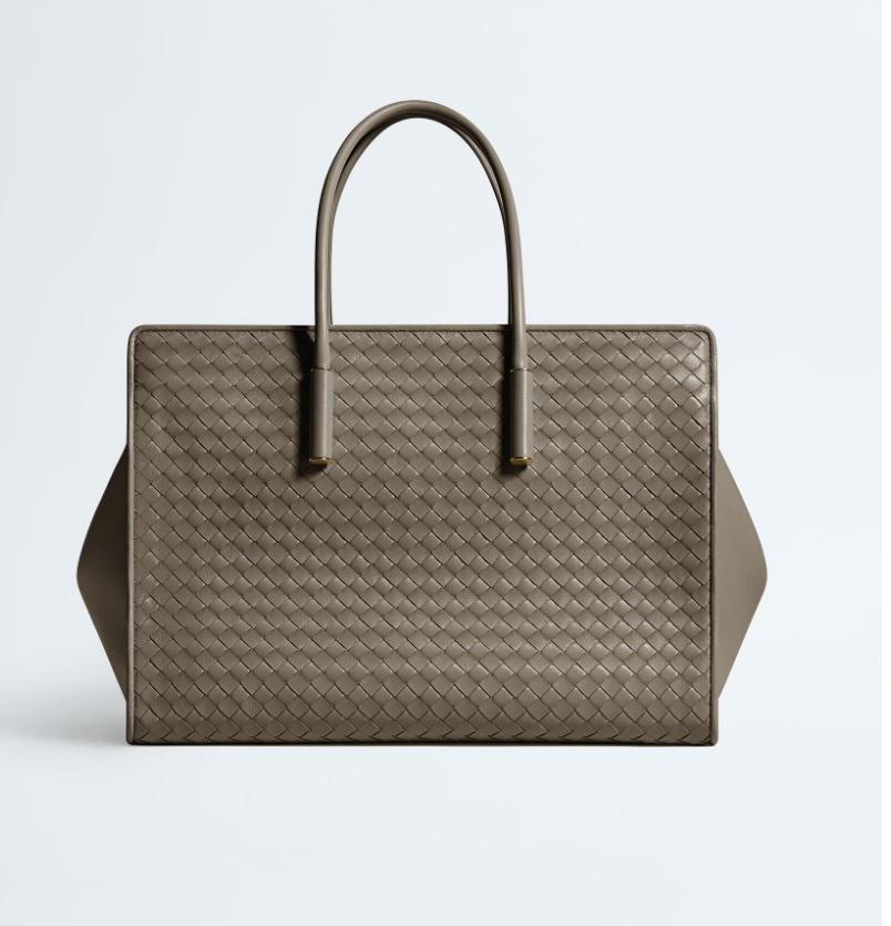 Bottega Veneta Veneta Bag – Classic Intrecciato Woven Leather Shoulder Tote
