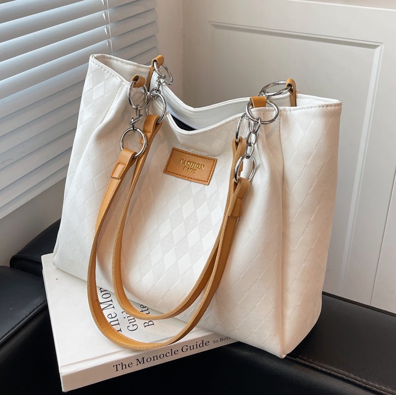 Ivory Élégance Structured Tote